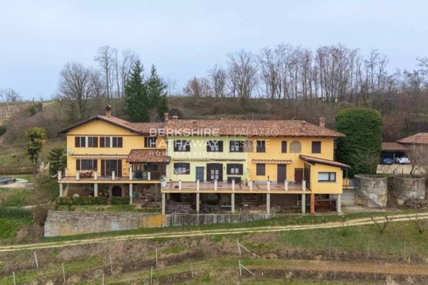 casa indipendente in vendita a Mango