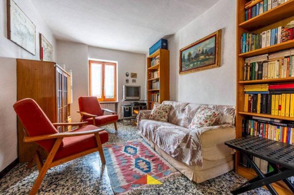 intera palazzina in vendita a Manta