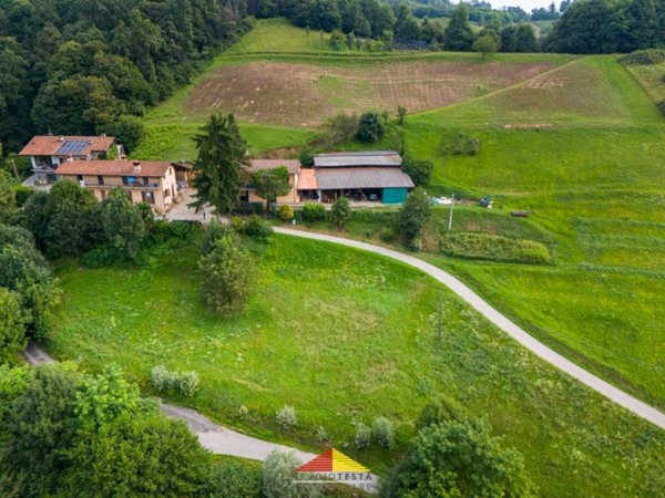 terreno agricolo in vendita a Manta