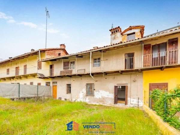 casa indipendente in vendita a Manta