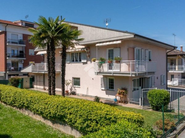 casa indipendente in vendita a Manta