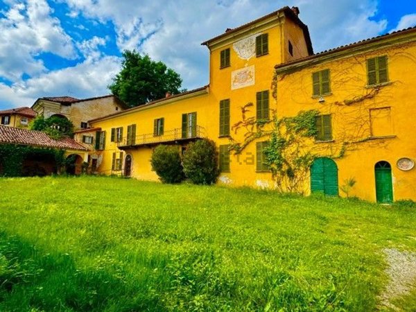 villa in vendita a Manta