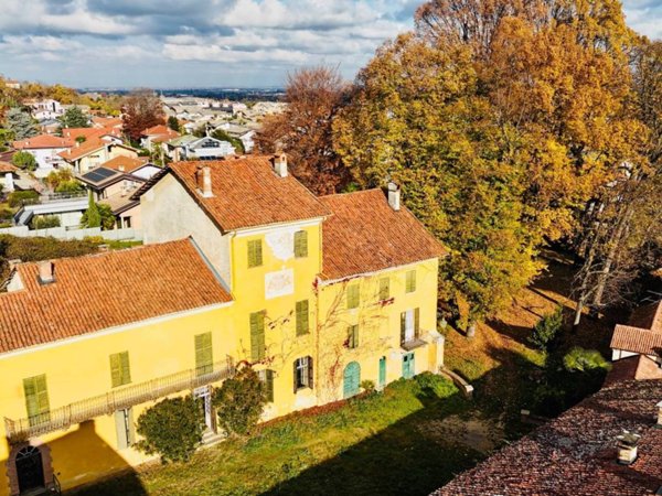 villa in vendita a Manta