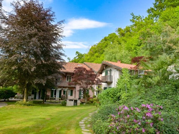 casa indipendente in vendita a Manta