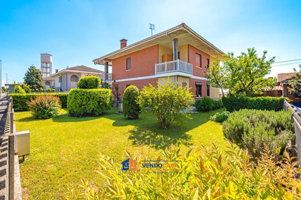 casa indipendente in vendita a Marene