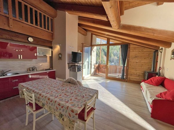 appartamento in vendita a Marmora in zona Reinero