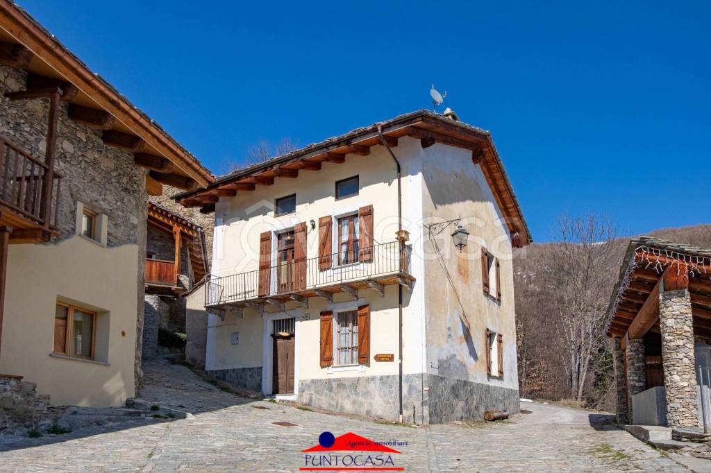 appartamento in vendita a Marmora in zona Reinero