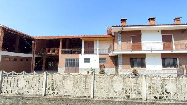 casa indipendente in vendita a Martiniana Po