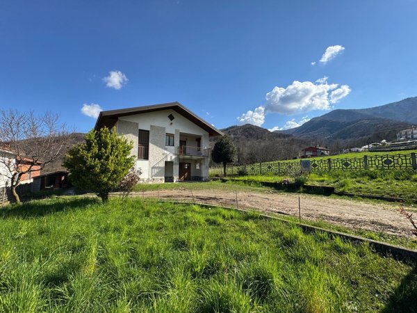 casa indipendente in vendita a Martiniana Po
