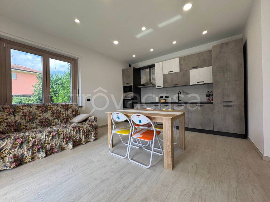 casa indipendente in vendita a Martiniana Po