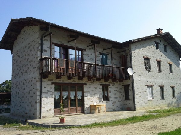 locale di sgombero in vendita a Martiniana Po