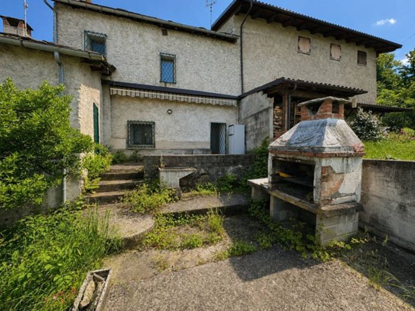 casa indipendente in vendita a Martiniana Po
