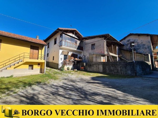 casa indipendente in vendita a Moiola