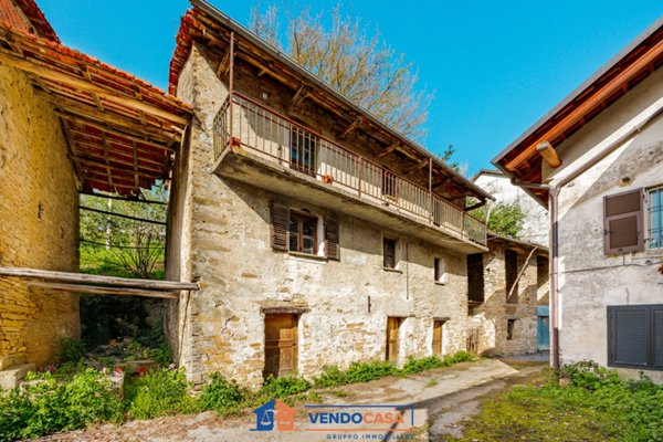 ufficio in vendita a Mombarcaro