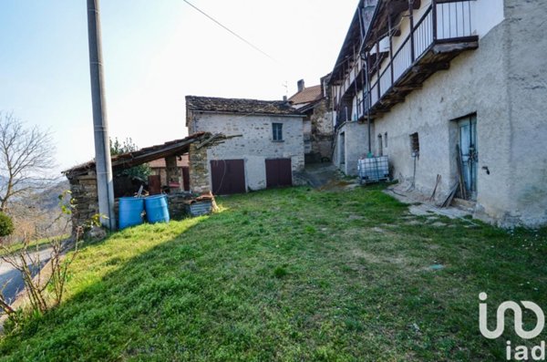 appartamento in vendita a Mombarcaro