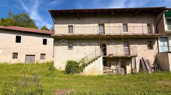 appartamento in vendita a Mombarcaro