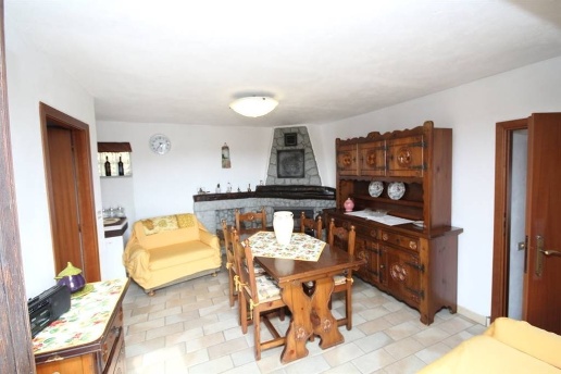casa indipendente in vendita a Mombarcaro