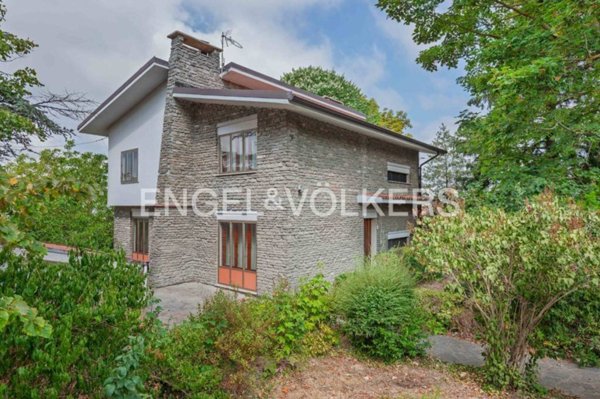casa indipendente in vendita a Mombarcaro