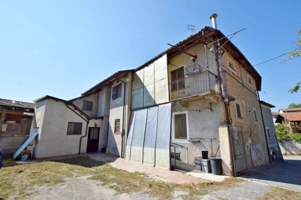 appartamento in vendita a Mombasiglio