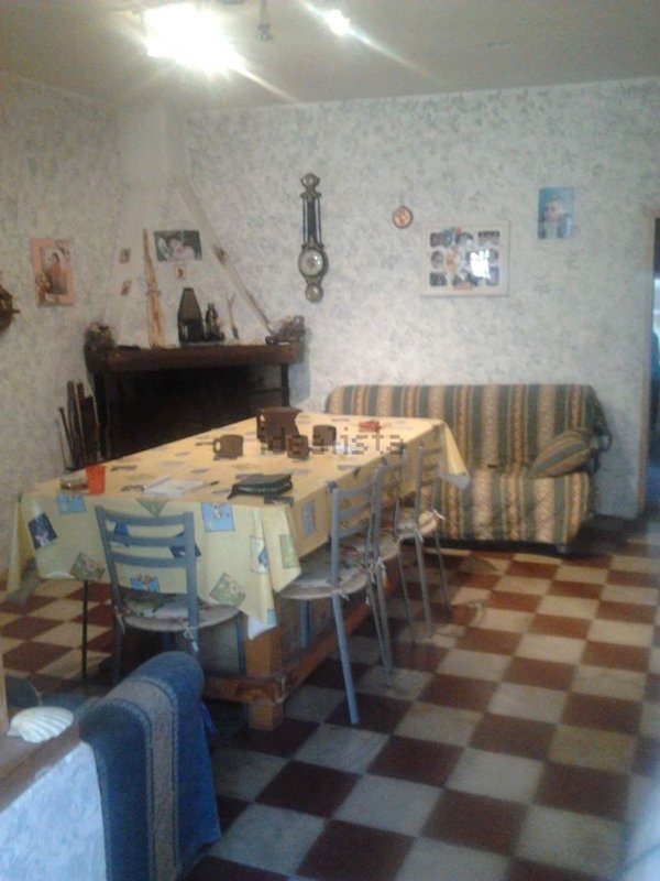 appartamento in vendita ad Acciano