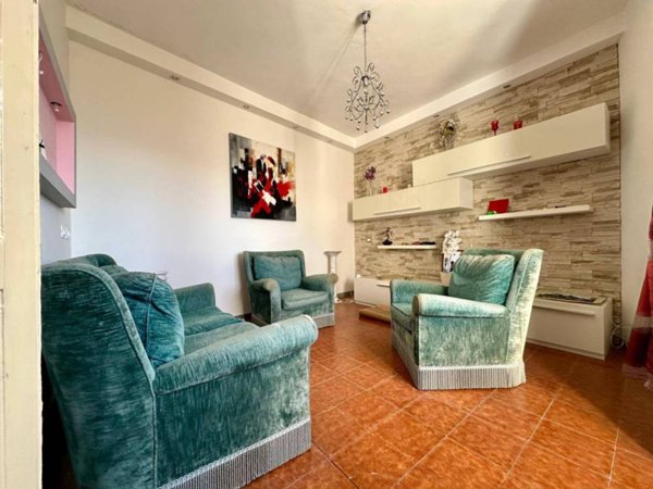 casa indipendente in vendita ad Acciano