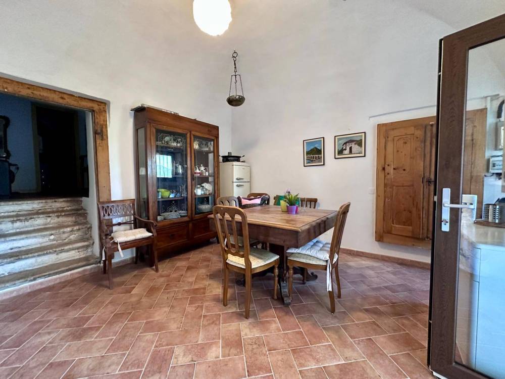 casa indipendente in vendita ad Acciano