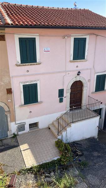 casa indipendente in vendita ad Aielli
