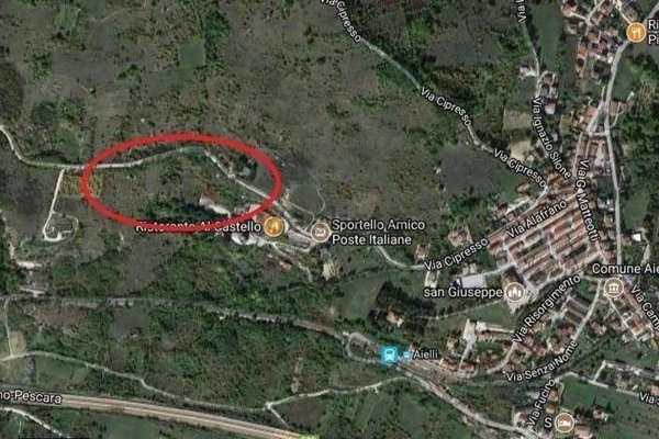 negozio in vendita ad Aielli