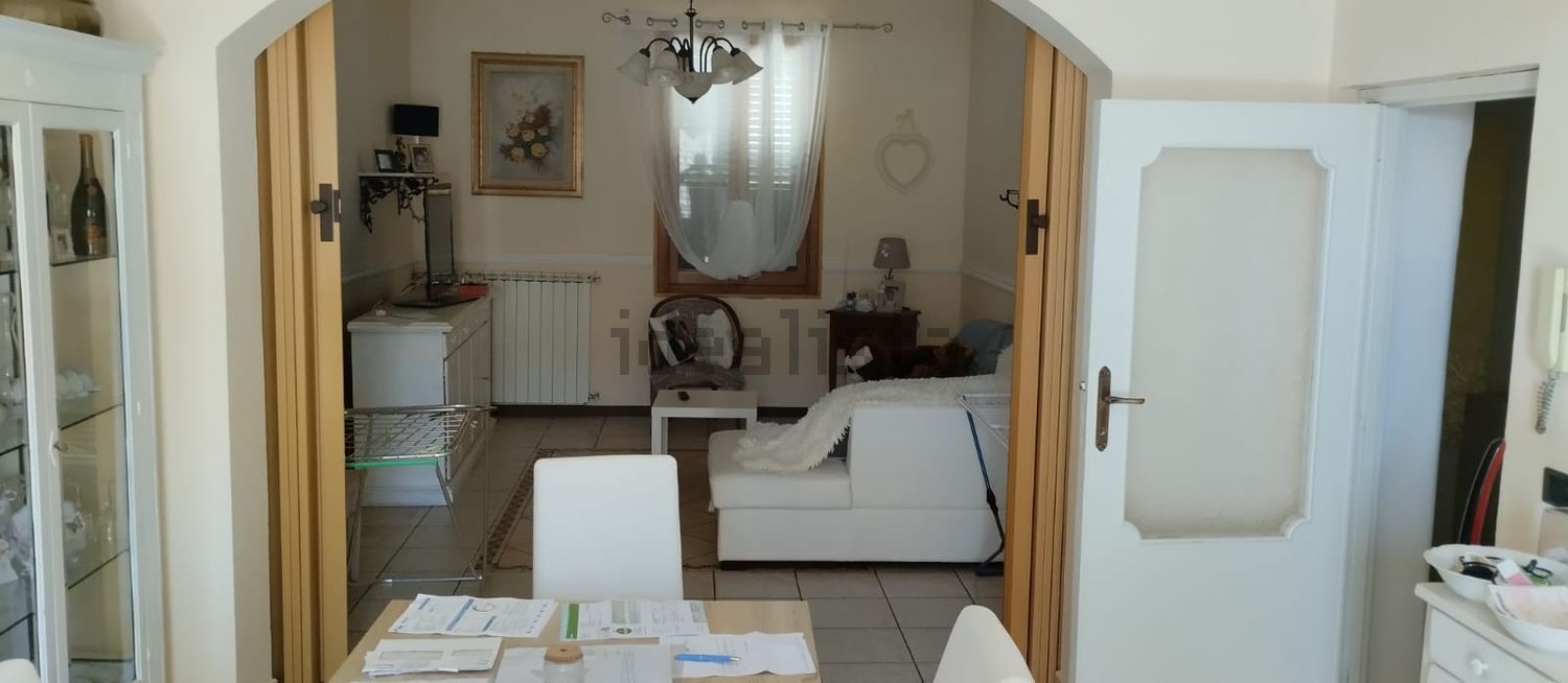 casa indipendente in vendita ad Aielli