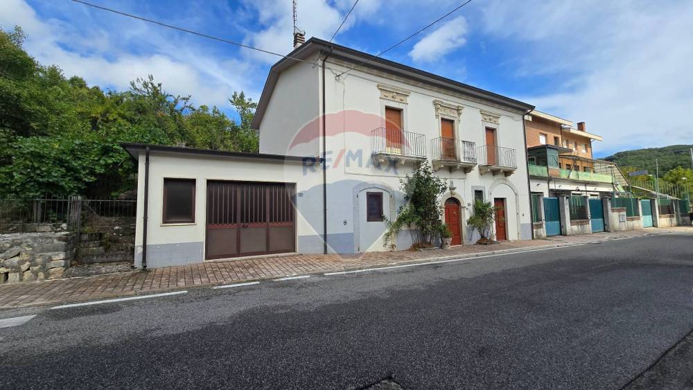 casa indipendente in vendita ad Alfedena