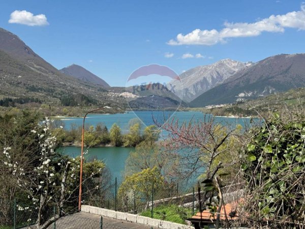 casa indipendente in vendita ad Alfedena