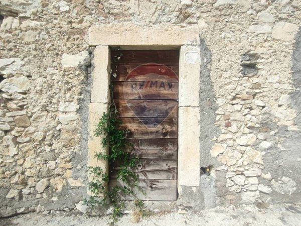 casa indipendente in vendita ad Alfedena