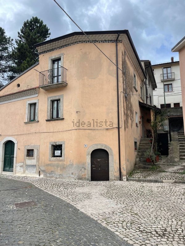 casa indipendente in vendita ad Alfedena