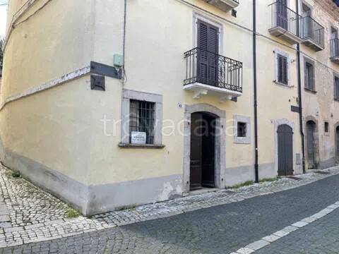casa indipendente in vendita ad Alfedena