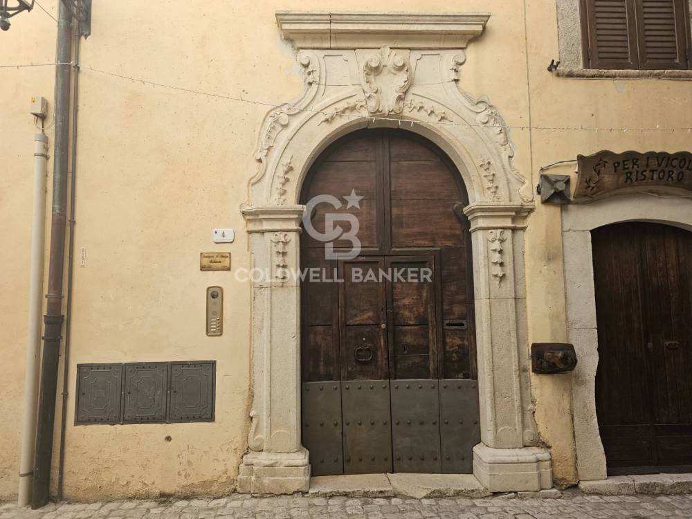 casa indipendente in vendita ad Alfedena