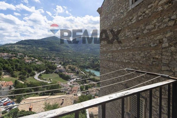 casa indipendente in vendita ad Alfedena
