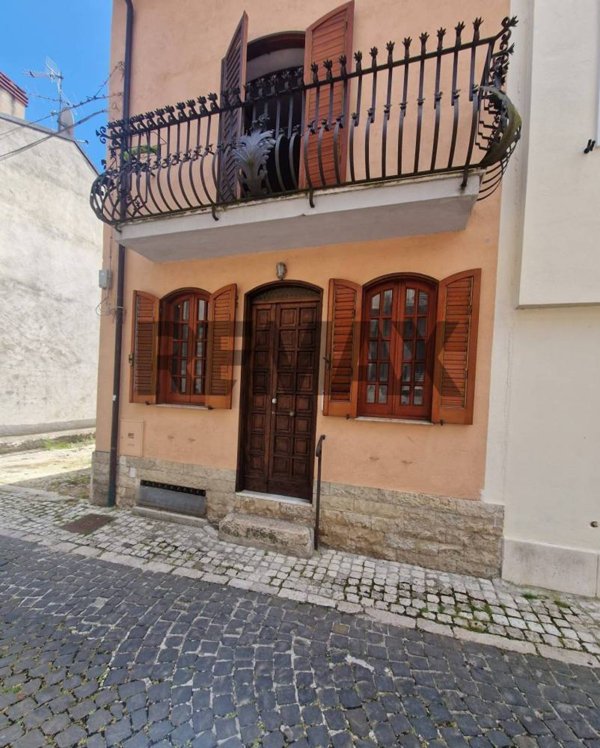 casa indipendente in vendita ad Alfedena