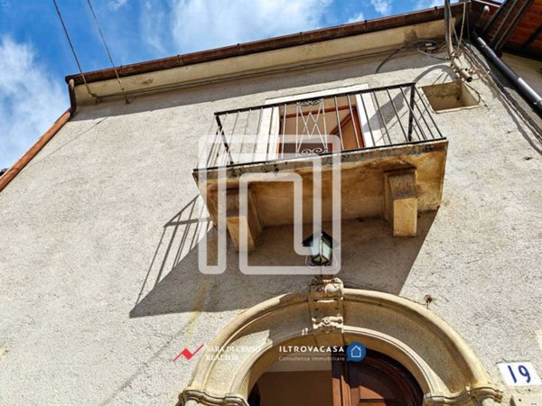 casa indipendente in vendita ad Alfedena