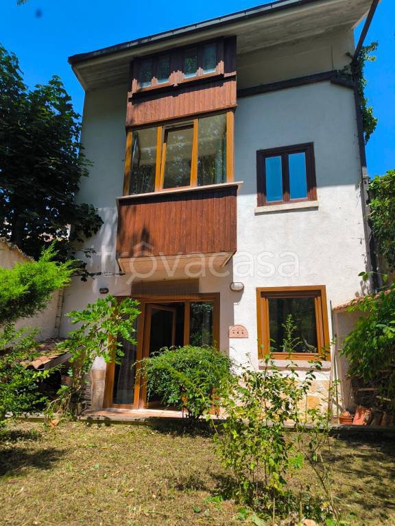 casa indipendente in vendita ad Alfedena