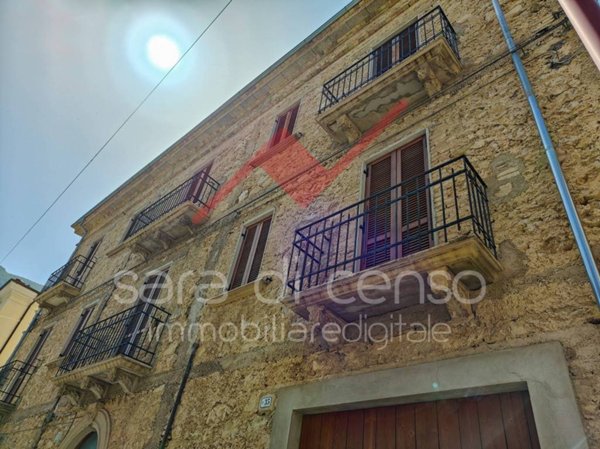 appartamento in vendita ad Anversa degli Abruzzi in zona Castrovalva