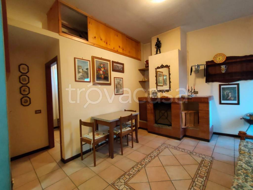 appartamento in vendita ad Anversa degli Abruzzi