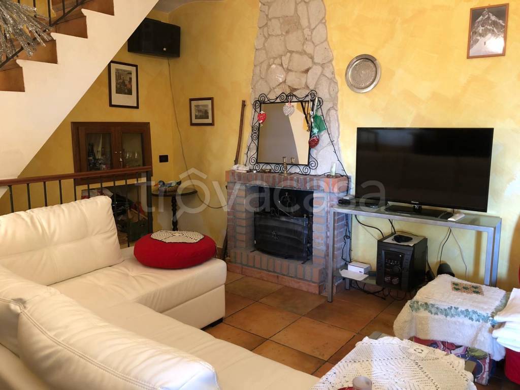 casa indipendente in vendita ad Ateleta