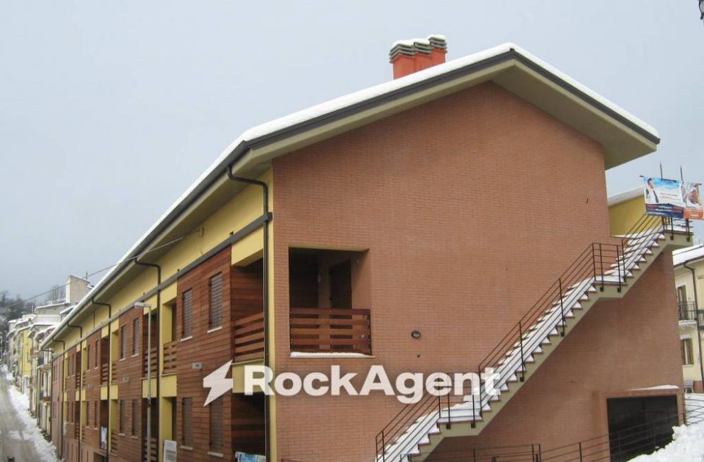 appartamento in vendita ad Ateleta in zona Carceri Basse