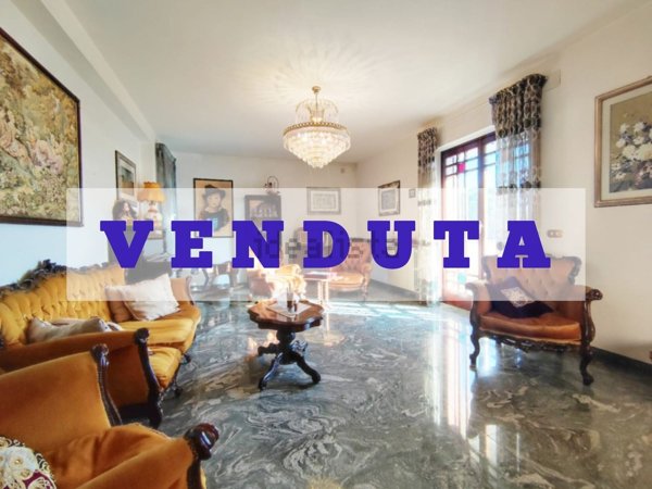 casa indipendente in vendita ad Avezzano