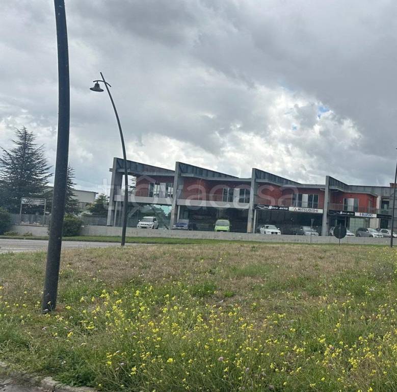 capannone in vendita ad Avezzano