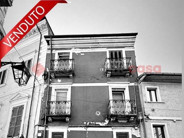 casa indipendente in vendita ad Avezzano