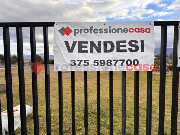 terreno edificabile in vendita ad Avezzano in zona Caruscino
