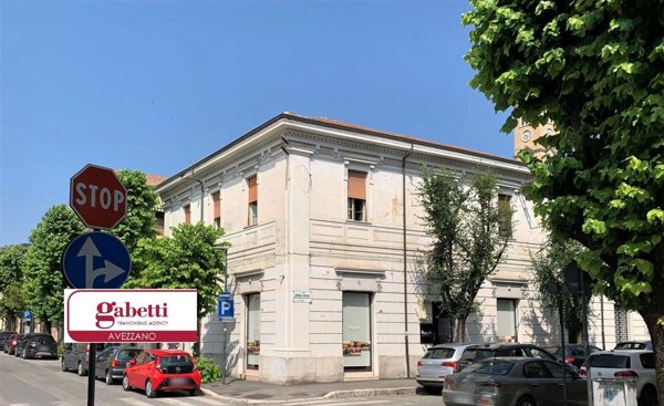 locale commerciale in vendita ad Avezzano