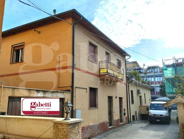 casa indipendente in vendita ad Avezzano