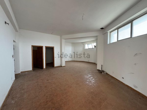 locale commerciale in vendita ad Avezzano